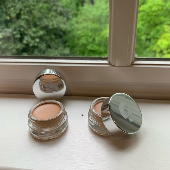 Glossier Stretch Concealer 0.17oz / 4.8 g - Picture 2 of 5